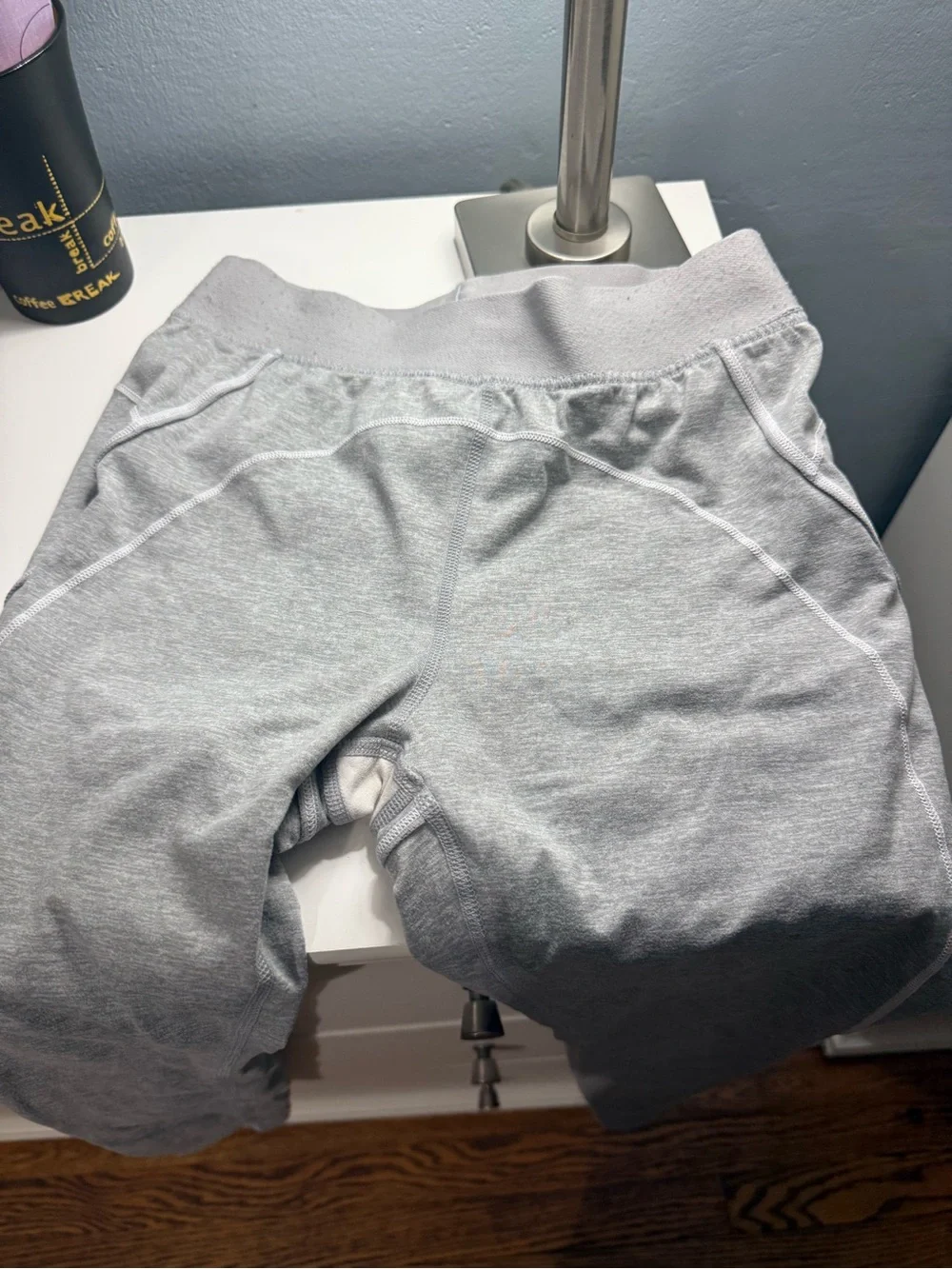 ALO Yoga Light Gray Leggings